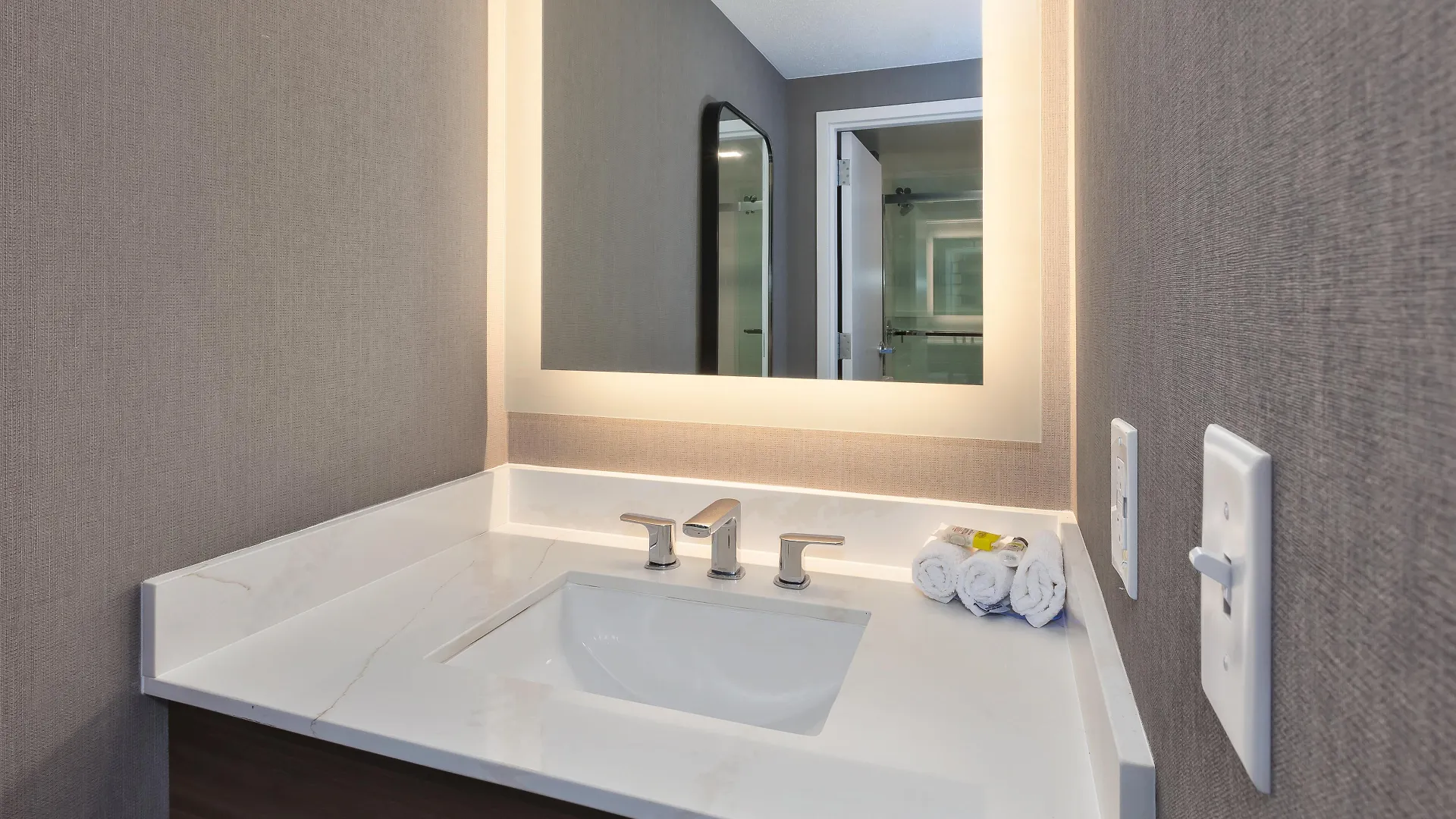 Hotel Staybridge Suites Pittsburgh Airport By Ihg